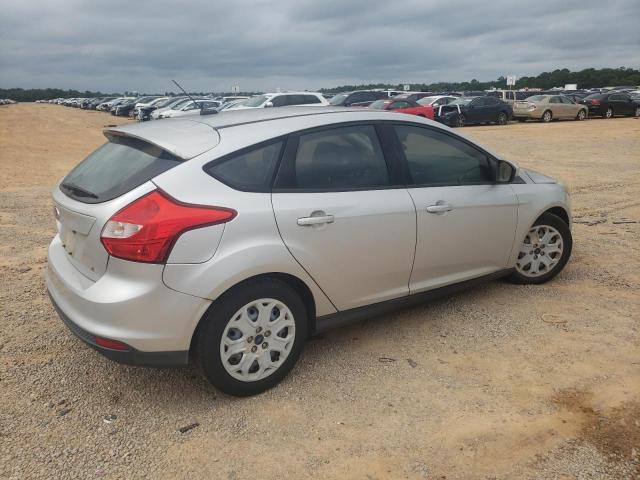 1FAHP3K25CL361828 - 2012 FORD FOCUS SE SILVER photo 3