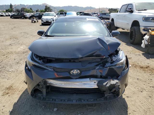 JTDBCMFE8P3014165 - 2023 TOYOTA COROLLA LE GRAY photo 5