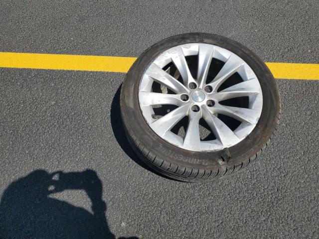 5YJSA1E26GF150180 - 2016 TESLA MODEL S RED photo 12