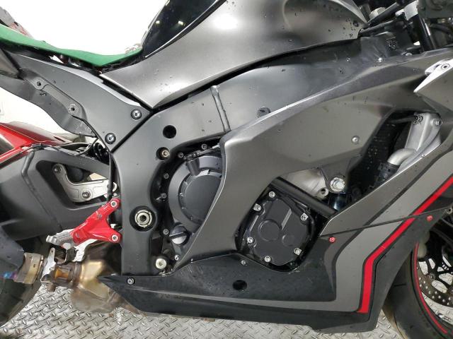 JKBZXVM1XNA002252 - 2022 KAWASAKI ZX1002 M BLACK photo 5