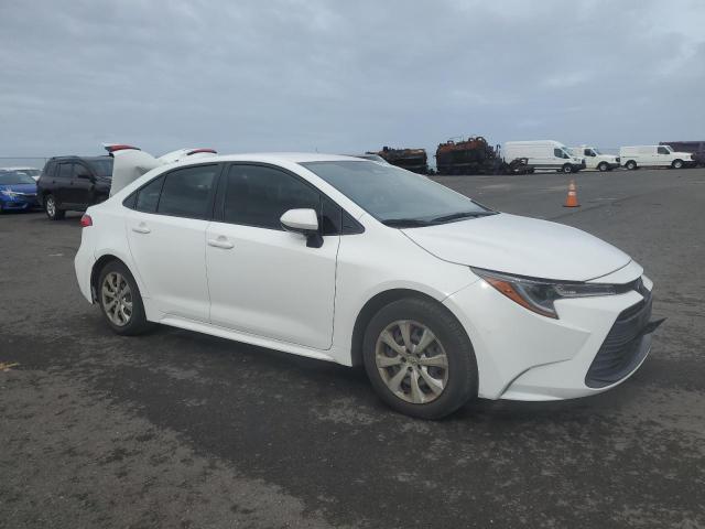 JTDB4MEEXPJ004649 - 2023 TOYOTA COROLLA LE თეთრი ფოტო 4