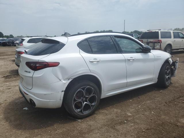 ZASPAKBN9N7D47476 - 2022 ALFA ROMEO STELVIO TI WHITE photo 3