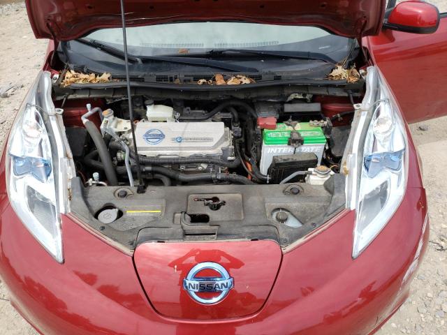 JN1AZ0CP5CT024920 - 2012 NISSAN LEAF SV RED photo 11