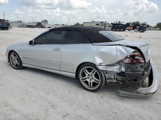 WDBTK72F48T098573 - 2008 MERCEDES-BENZ CLK 550 SILVER photo 2