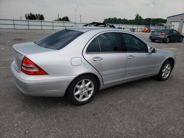 WDBRF61J42E003617 - 2002 MERCEDES-BENZ C 240 SILVER photo 3