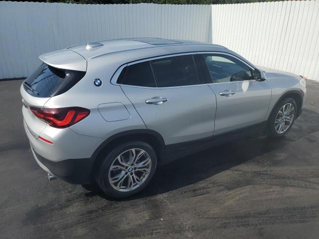 WBXYJ1C0XN5T90264 - 2022 BMW X2 XDRIVE28I SILVER photo 3