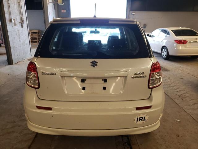 JS2YA5A50B6301025 - 2011 SUZUKI SX4 WHITE photo 6