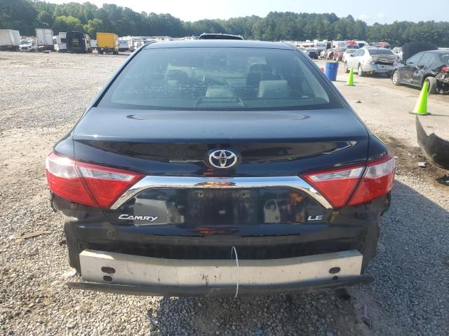 4T1BF1FK6HU397249 - 2017 TOYOTA CAMRY LE ნაცრისფერი ფოტო 6