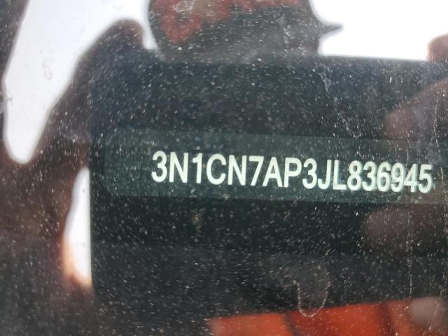 3N1CN7AP3JL836945 - 2018 NISSAN VERSA S GRAY photo 13