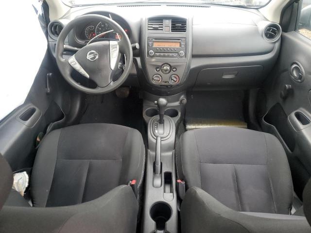 3N1CN7AP3JL836945 - 2018 NISSAN VERSA S GRAY photo 8