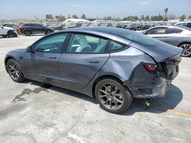 5YJ3E1EA0PF619862 - 2023 TESLA MODEL 3 ნაცრისფერი ფოტო 2