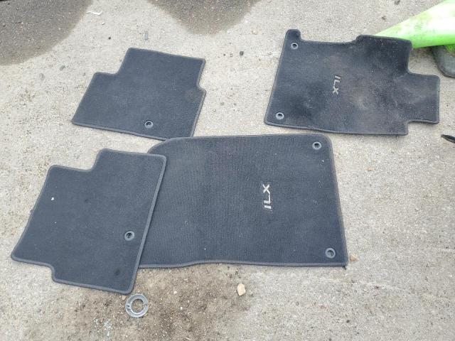 19UDE2F79JA000451 - 2018 ACURA ILX PREMIUM TECH ვერცხლისფერი ფოტო 12