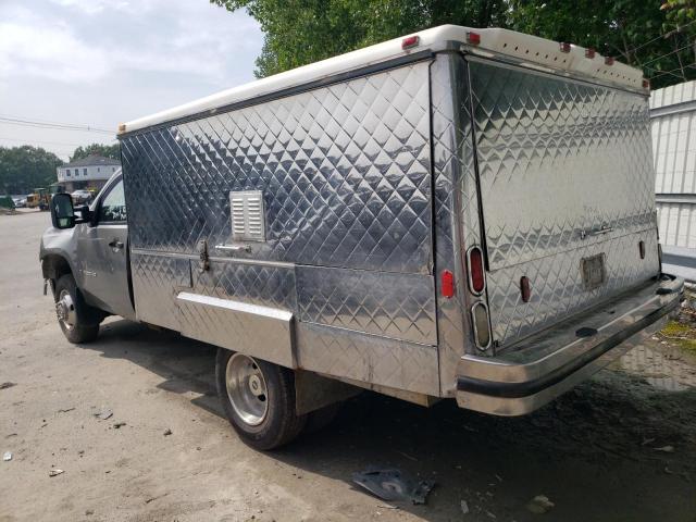 1GDJC34K97E517556 - 2007 GMC NEW SIERRA C3500 GRAY photo 2