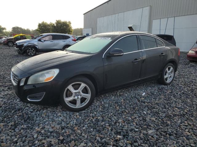 2013 VOLVO S60 T5, null
