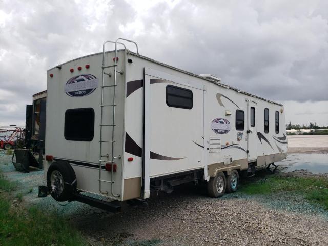 4YDT32P268M730214 - 2008 KEYSTONE MOUNTAINEE WHITE photo 4