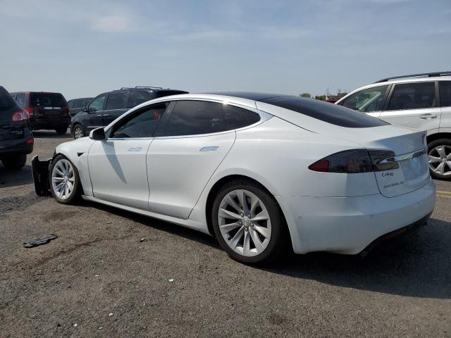 5YJSA1E26HF192222 - 2017 TESLA MODEL S თეთრი ფოტო 2