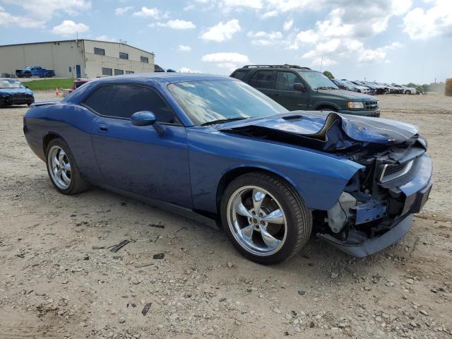 2B3CJ4DV8AH115631 - 2010 DODGE CHALLENGER SE BLUE photo 4