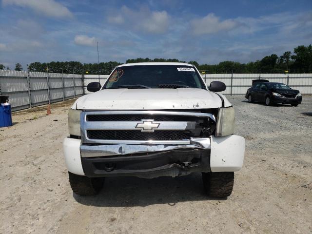 3GCEC13C78G103724 - 2008 CHEVROLET SILVERADO C1500 WHITE photo 5