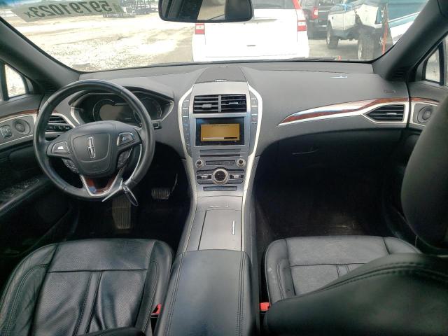 3LN6L5FC8HR648824 - 2017 LINCOLN MKZ RESERVE შავი ფოტო 8