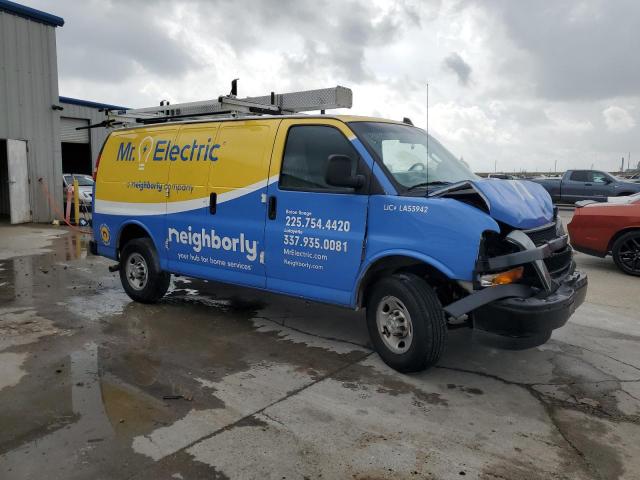 1GCWGAFP9P1212867 - 2023 CHEVROLET EXPRESS G2 WHITE photo 4