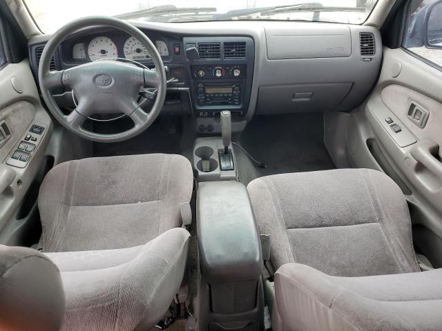 5TEGN92N42Z111621 - 2002 TOYOTA TACOMA DOUBLE CAB PRERUNNER SILVER photo 8