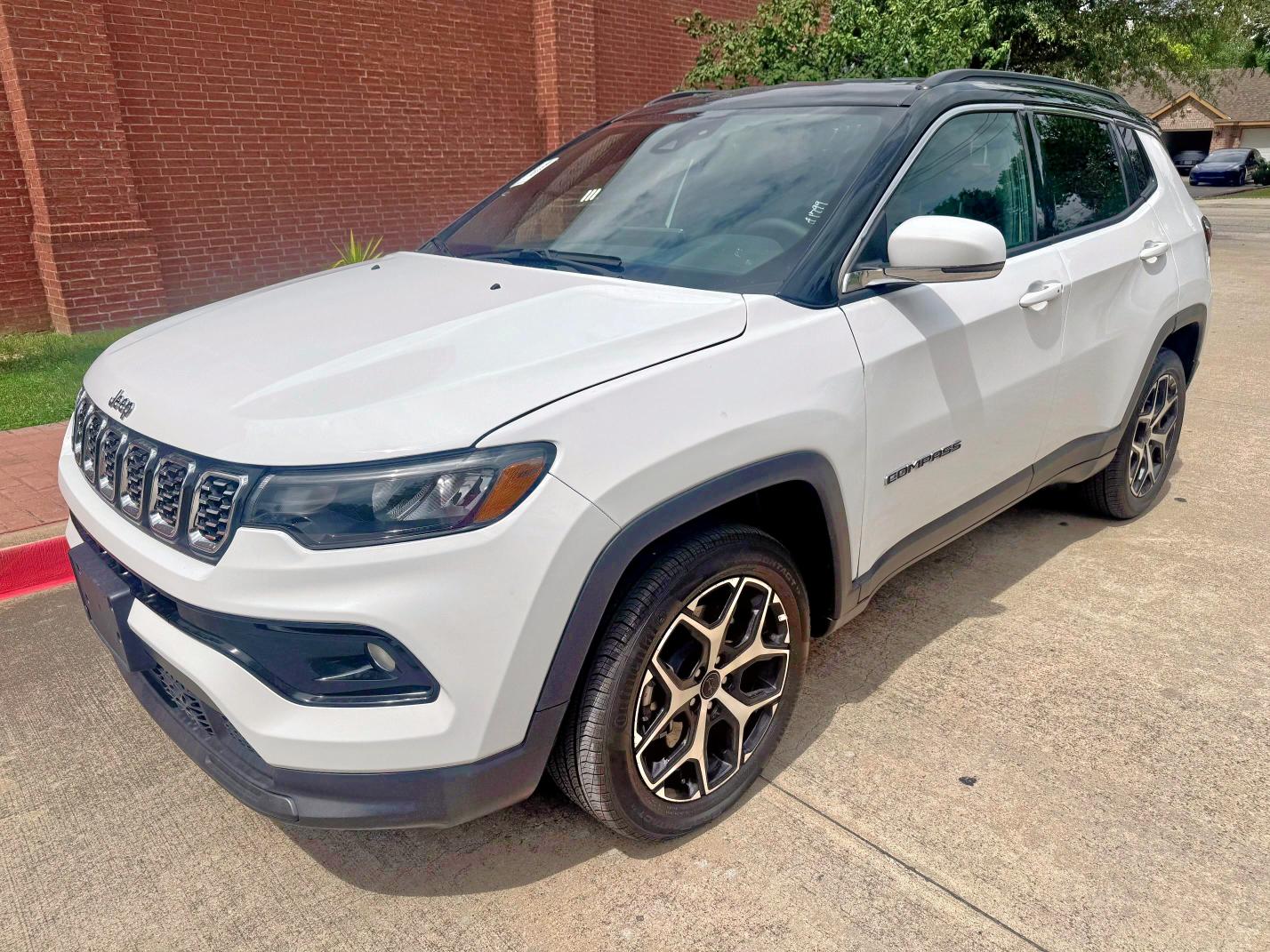 3C4NJDCNXST546294 - 2025 JEEP COMPASS LIMITED WHITE photo 2