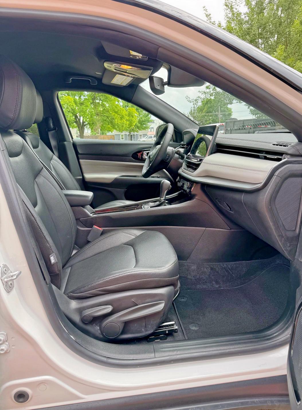 3C4NJDCNXST546294 - 2025 JEEP COMPASS LIMITED WHITE photo 5