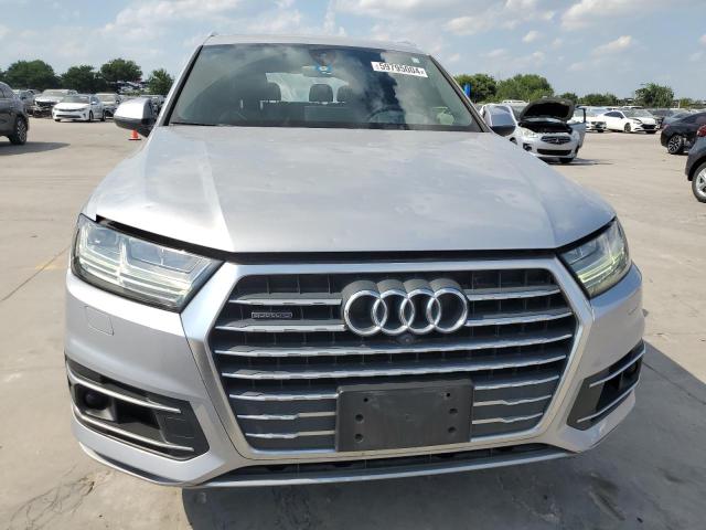 WA1VAAF79JD022743 - 2018 AUDI Q7 PRESTIGE SILVER photo 5