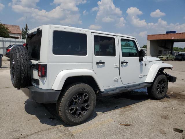 1C4BJWEG0JL834638 - 2018 JEEP WRANGLER U SAHARA WHITE photo 3