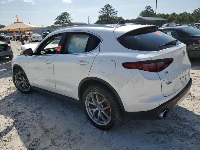 ZASFAKBN4J7B97931 - 2018 ALFA ROMEO STELVIO TI WHITE photo 2