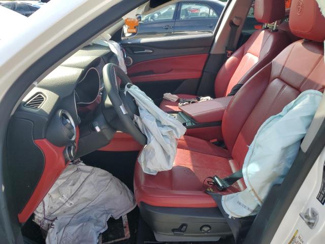 ZASFAKBN4J7B97931 - 2018 ALFA ROMEO STELVIO TI WHITE photo 7