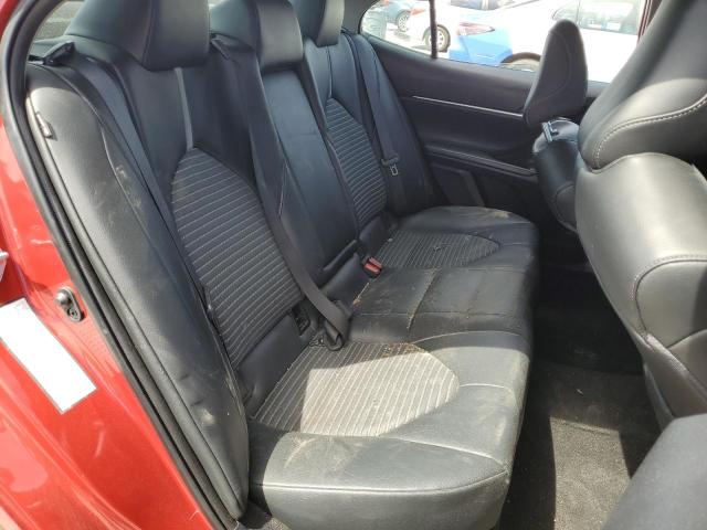 4T1G11AK7NU009386 - 2022 TOYOTA CAMRY SE RED photo 10