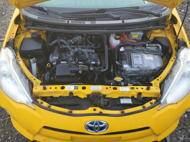 JTDKDTB38E1074645 - 2014 TOYOTA PRIUS C YELLOW photo 11