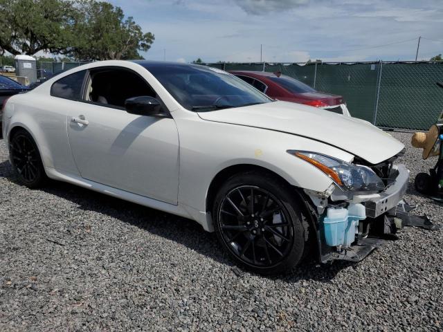 JN1CV6EK7FM870117 - 2015 INFINITI Q60 JOURNEY WHITE photo 4