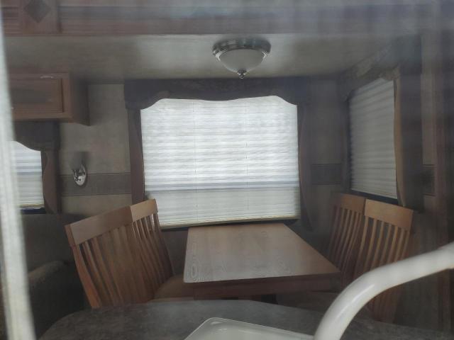 1UJBJ0BR0A1DG0185 - 2010 JAYCO EAGLE WHITE photo 10