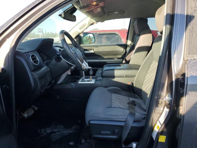 5TFUY5F16MX002890 - 2021 TOYOTA TUNDRA DOUBLE CAB SR/SR5 GRAY photo 7