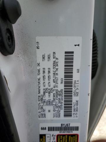 5TFRY5F16KX252858 - 2019 TOYOTA TUNDRA DOUBLE CAB SR/SR5 WHITE photo 12
