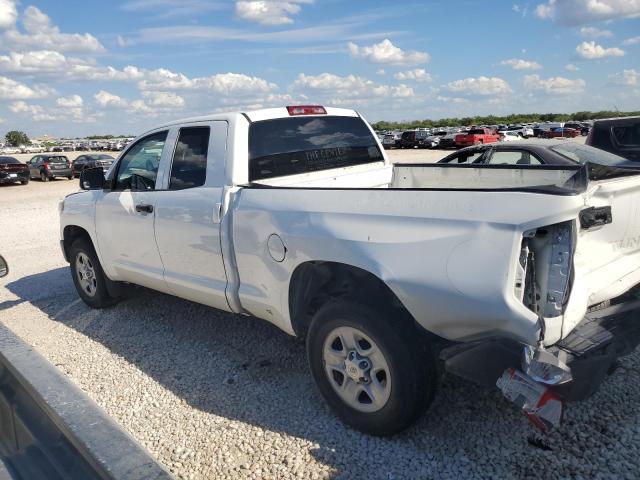 5TFRY5F16KX252858 - 2019 TOYOTA TUNDRA DOUBLE CAB SR/SR5 WHITE photo 2