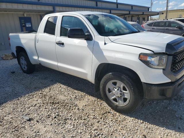 5TFRY5F16KX252858 - 2019 TOYOTA TUNDRA DOUBLE CAB SR/SR5 WHITE photo 4