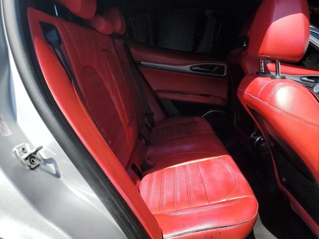 ZASPAKBN7K7C37490 - 2019 ALFA ROMEO STELVIO TI SILVER photo 10