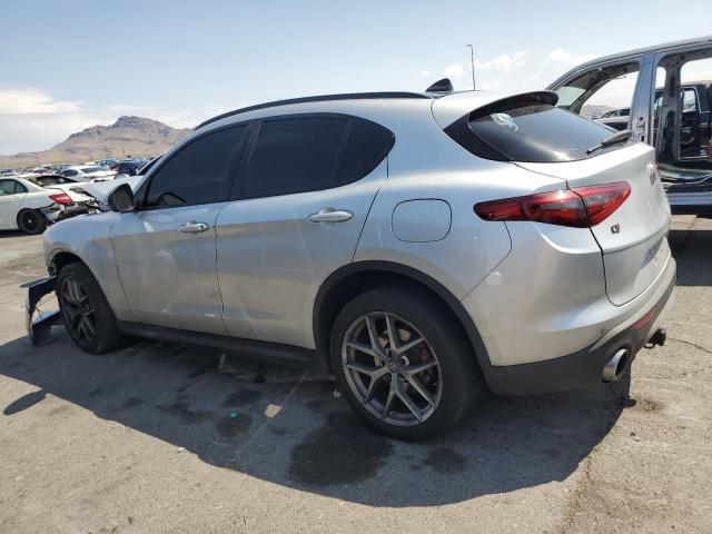 ZASPAKBN7K7C37490 - 2019 ALFA ROMEO STELVIO TI SILVER photo 2
