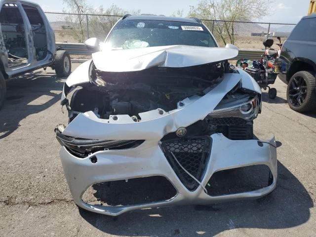 ZASPAKBN7K7C37490 - 2019 ALFA ROMEO STELVIO TI SILVER photo 5