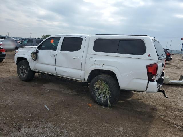 3TMCZ5AN2NM490083 - 2022 TOYOTA TACOMA DOUBLE CAB Weiß Foto 2