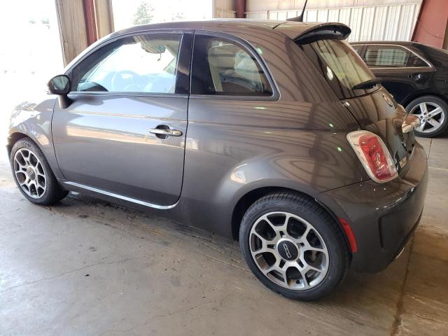 3C3CFFKH9JT377632 - 2018 FIAT 500 POP GRAY photo 2