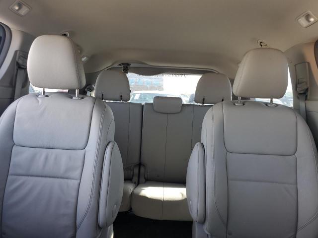 5TDDZ3DC5HS169369 - 2017 TOYOTA SIENNA XLE 银色 照片 10