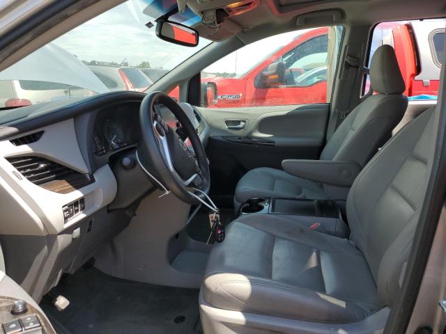 5TDDZ3DC5HS169369 - 2017 TOYOTA SIENNA XLE 银色 照片 7