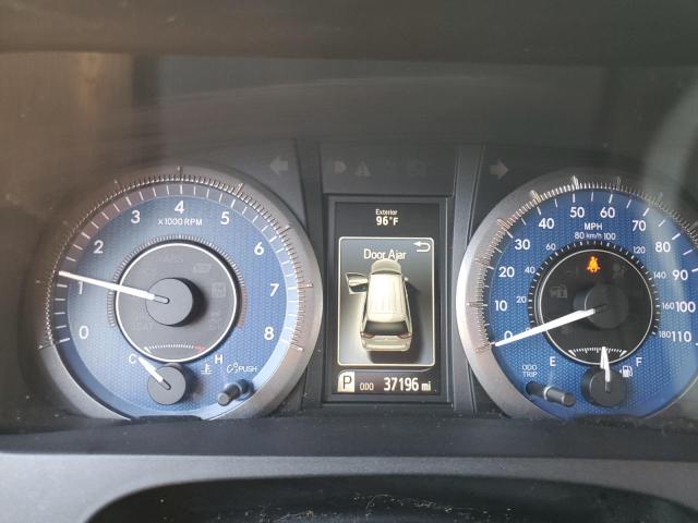 5TDDZ3DC5HS169369 - 2017 TOYOTA SIENNA XLE 银色 照片 9