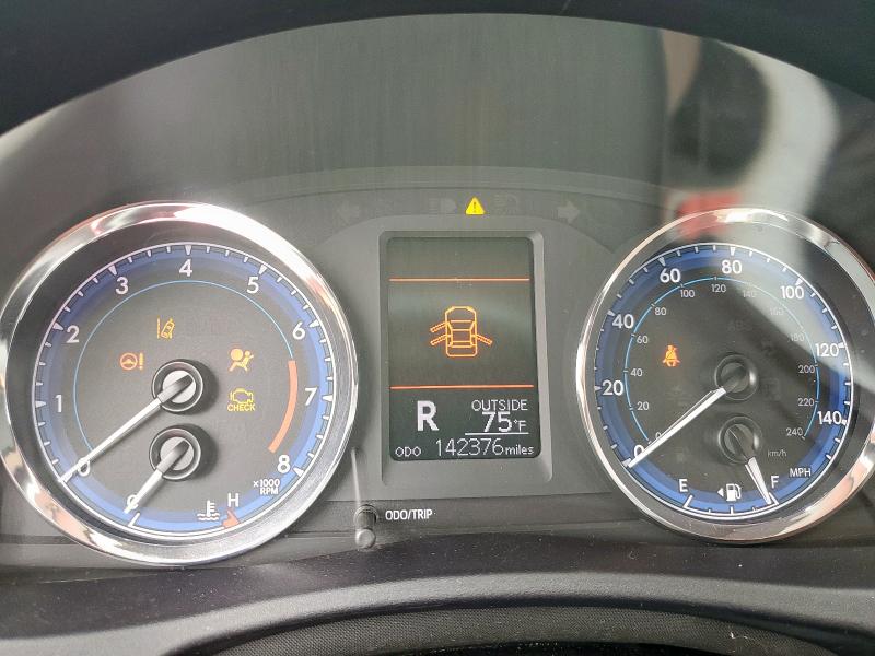 2T1BURHE4JC041594 - 2018 TOYOTA COROLLA L 蓝色 照片 9