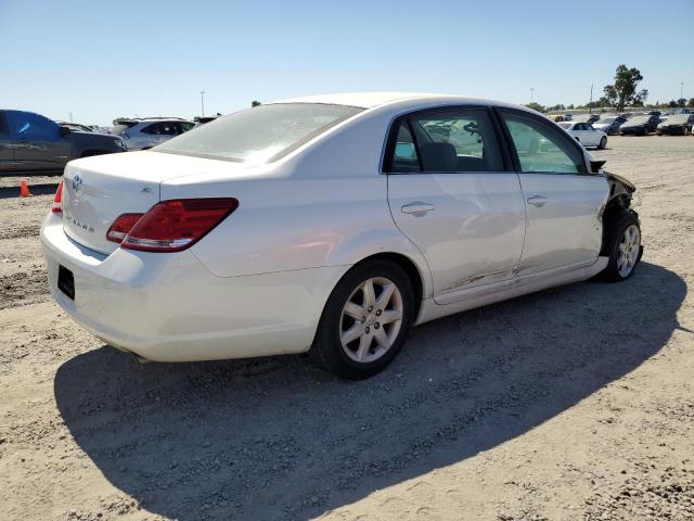 4T1BK36B16U124613 - 2006 TOYOTA AVALON XL WHITE photo 3