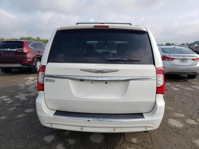 2C4RC1CG6DR621901 - 2013 CHRYSLER TOWN & COU TOURING L WHITE photo 6